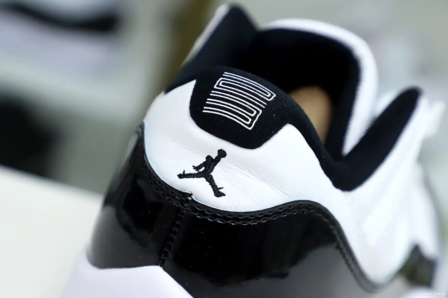 LOW RETRO JORDAN AIR 11 Kimikick CONCORD 0822